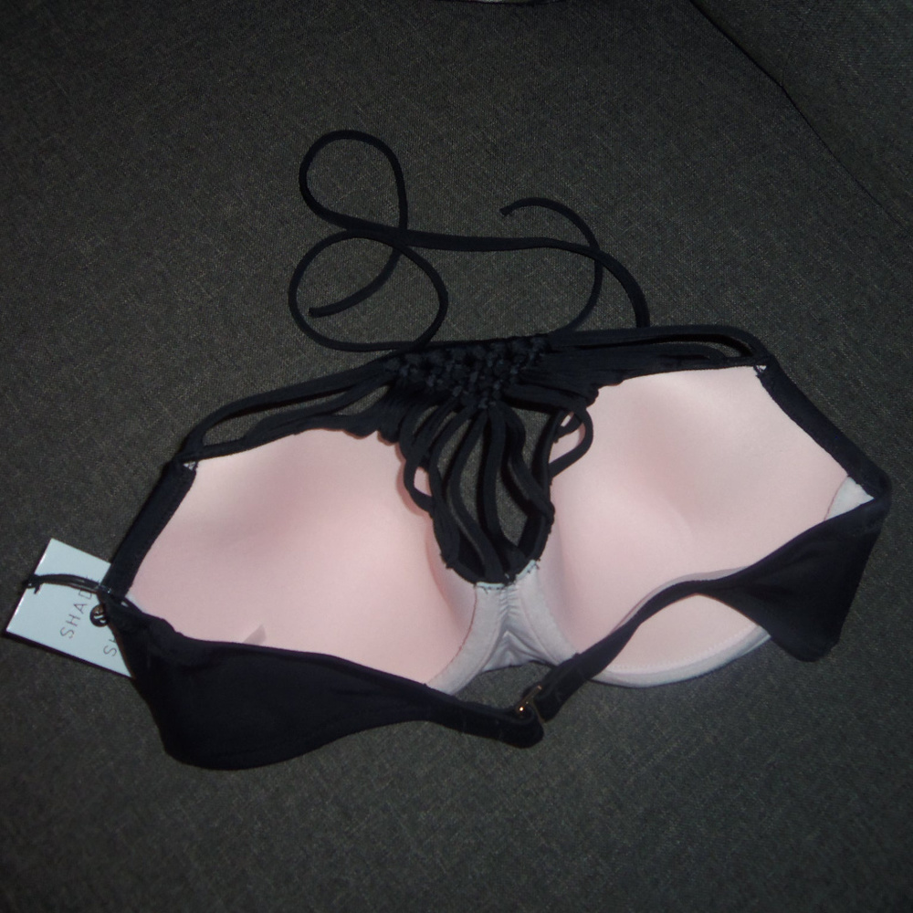 Lightly Lined Macrame High Neck Halter Bikini Top - Picture 3 of 3